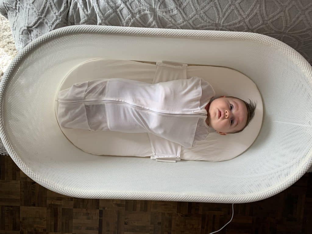 snoo bassinet rental with baby inside