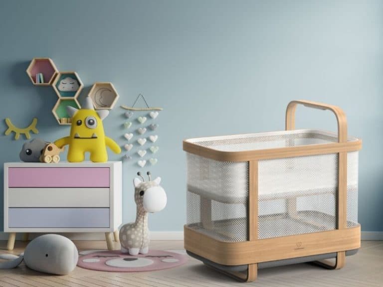 Cradlewise vs. SNOO — Indepth Comparison of Features and Value